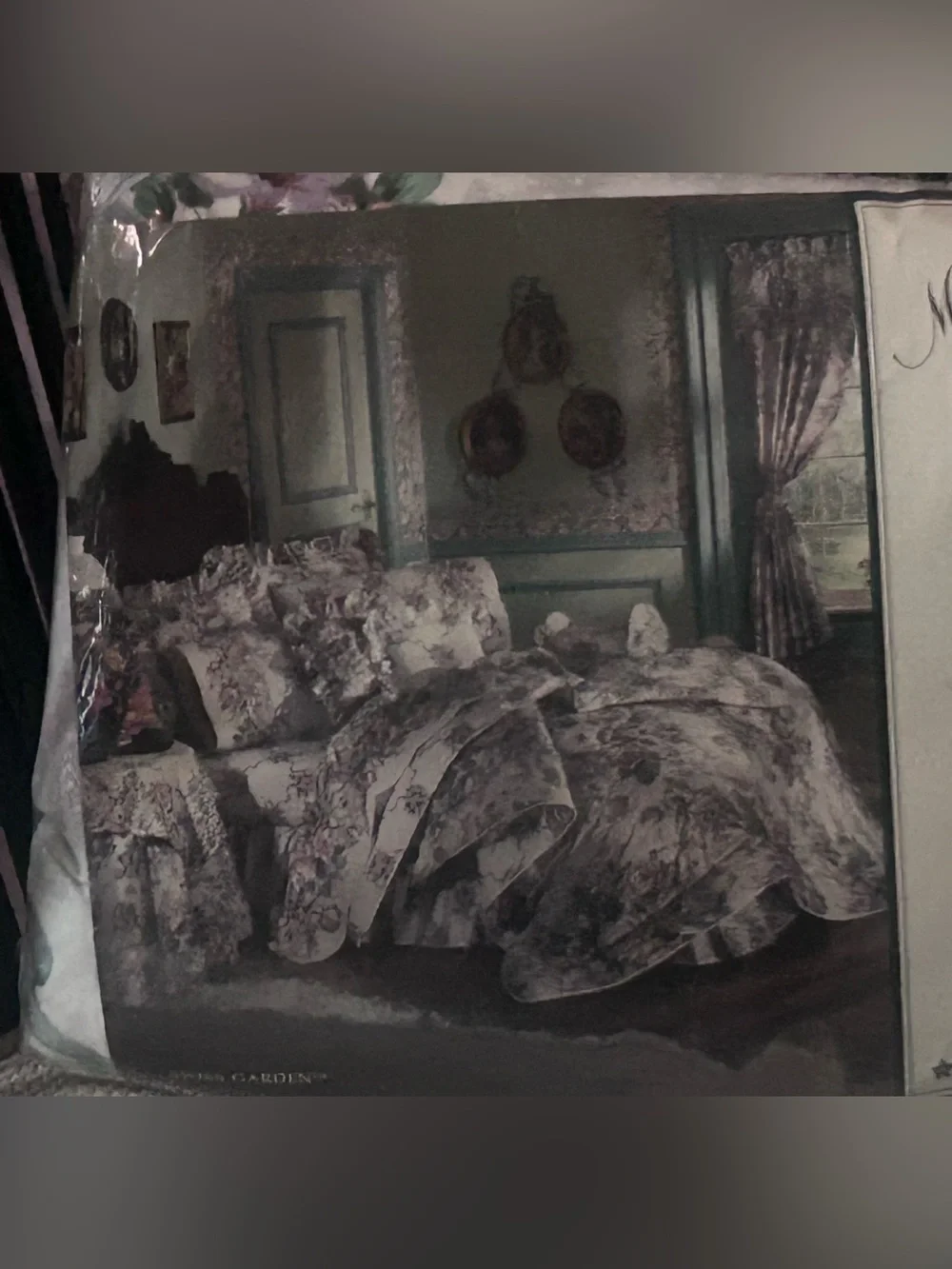 Vintage Martha Stewart “Swiss Garden “Twin Sheet Set